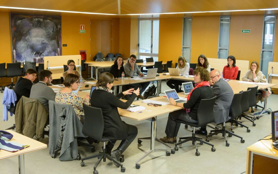 La Cátedra de Vivienda de la URV ha organizado una reunión de trabajo para plantear la creación de una formación universitaria