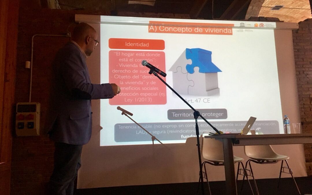 Homelessness Seminar held in Can Massó; (Reus) to improve the assistance to people at risk of housing exclusion.