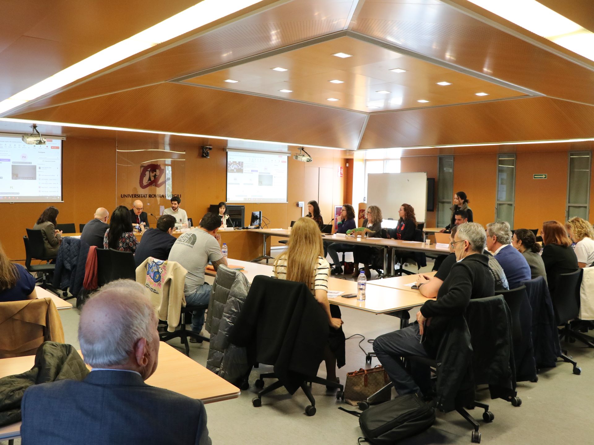 Seminar «Aging, Housing and Robots»